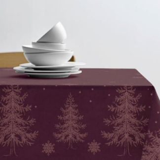 Södahl Winterland Dug 150 x 370 cm ‘’ Wine red ‘’