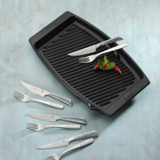 Lækkert grillfad og grillbestik fra Weber
