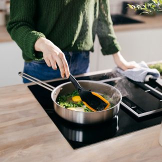 FISKARS Sauterpande 26 cm